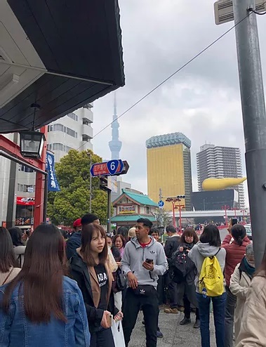 Busy crowd in Tokyo